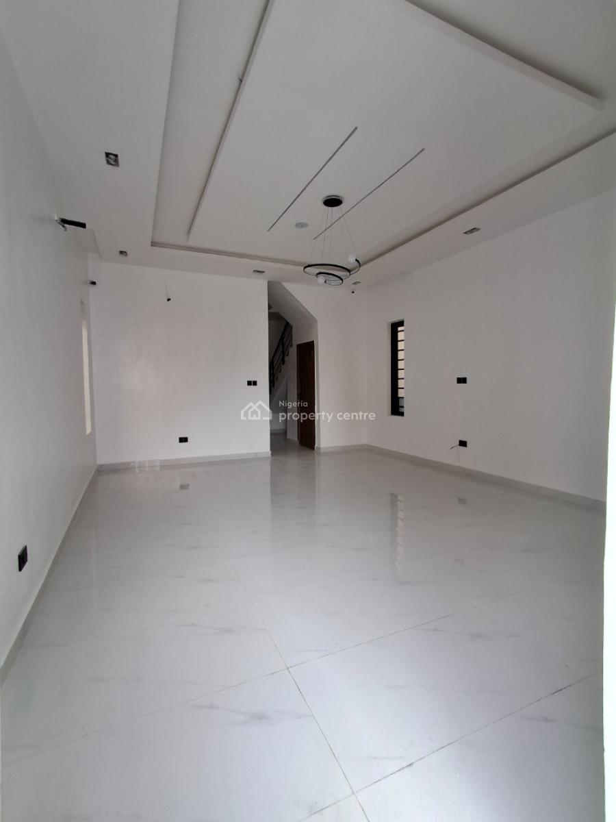 4bedroom Semi Detached Duplex, Thomas Estate, Ajah, Lagos, Detached Duplex for Sale