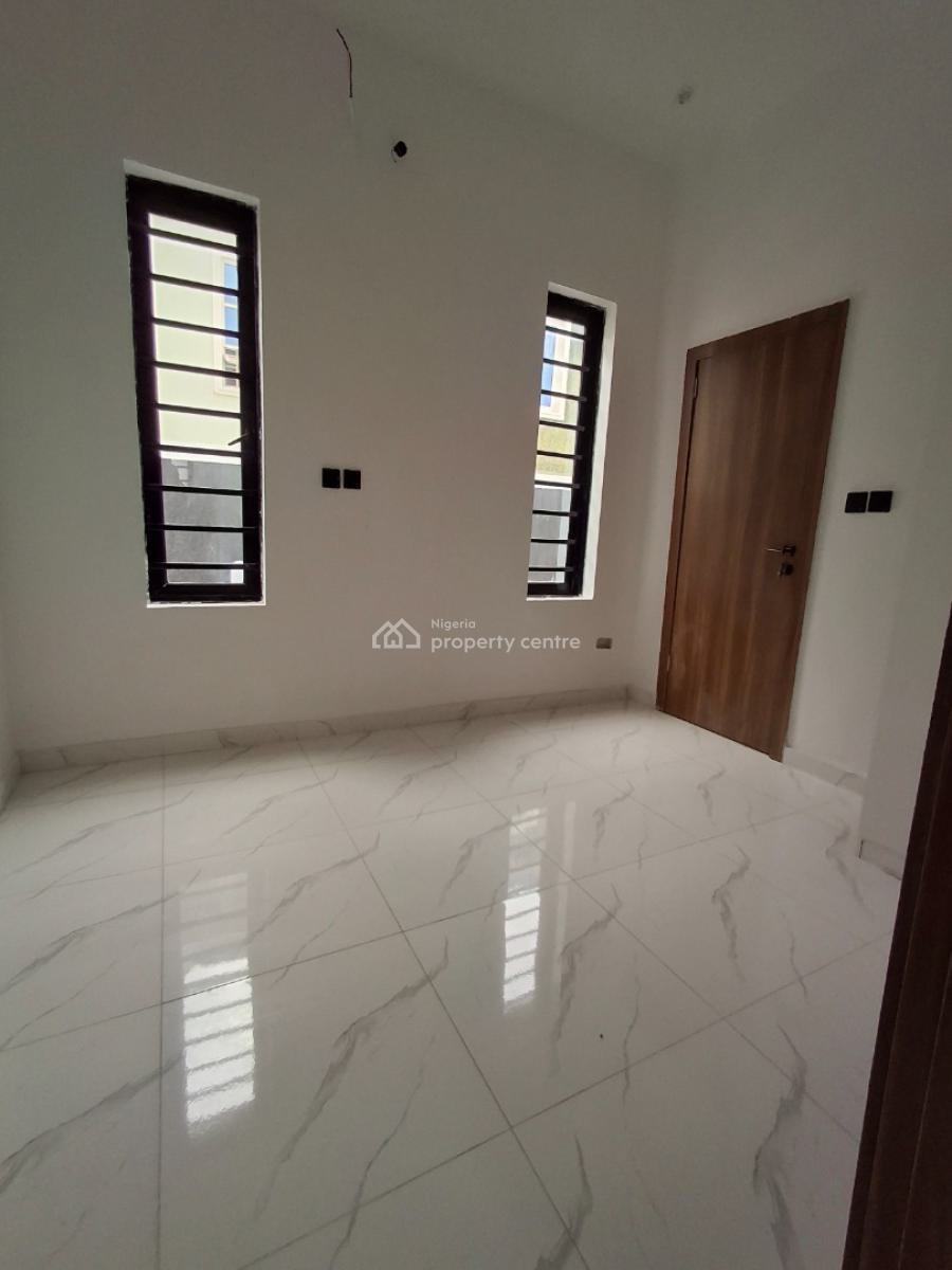 4bedroom Semi Detached Duplex, Thomas Estate, Ajah, Lagos, Detached Duplex for Sale