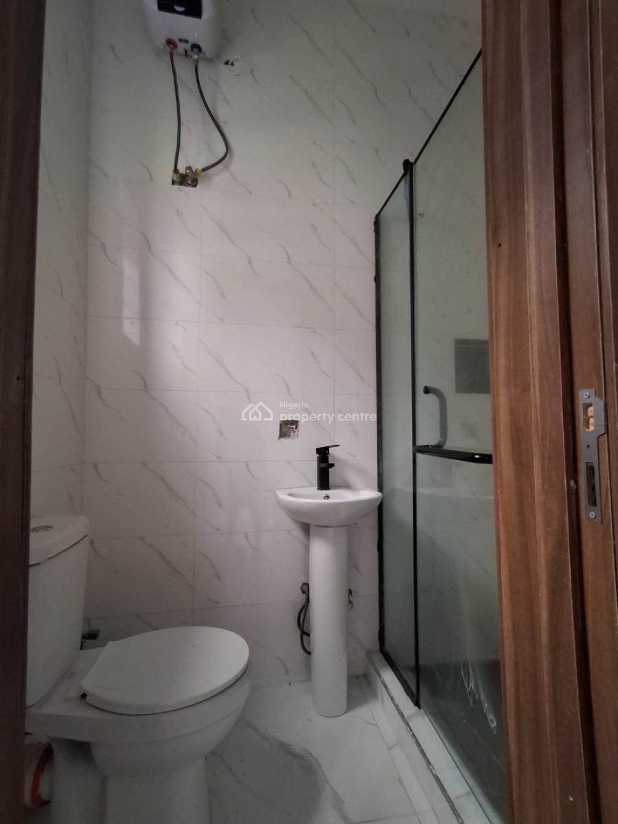 4bedroom Semi Detached Duplex, Thomas Estate, Ajah, Lagos, Detached Duplex for Sale
