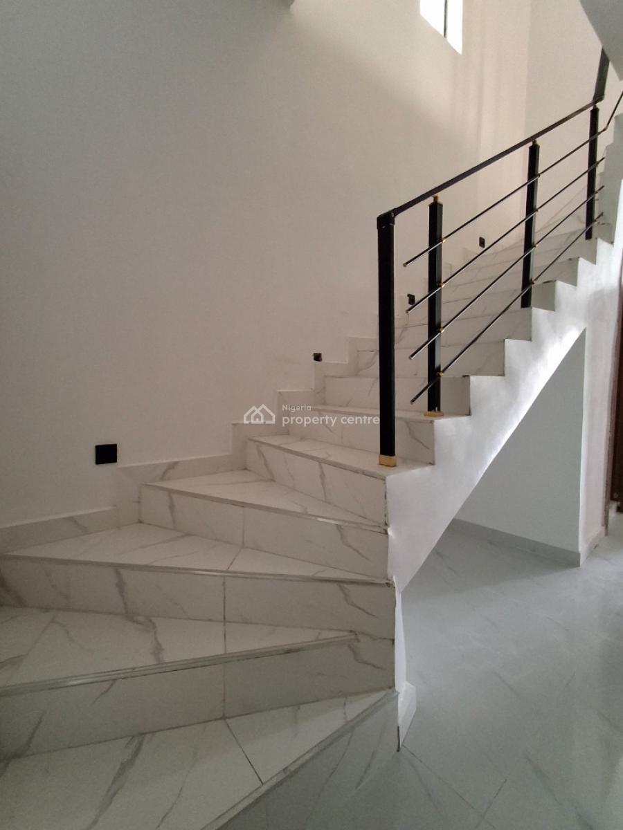4bedroom Semi Detached Duplex, Thomas Estate, Ajah, Lagos, Detached Duplex for Sale