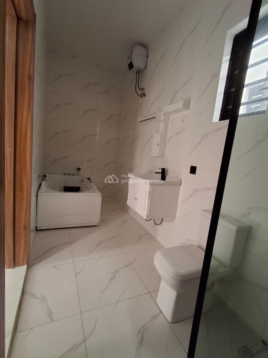 4bedroom Semi Detached Duplex, Thomas Estate, Ajah, Lagos, Detached Duplex for Sale