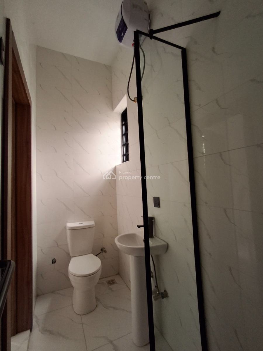 4bedroom Semi Detached Duplex, Thomas Estate, Ajah, Lagos, Detached Duplex for Sale
