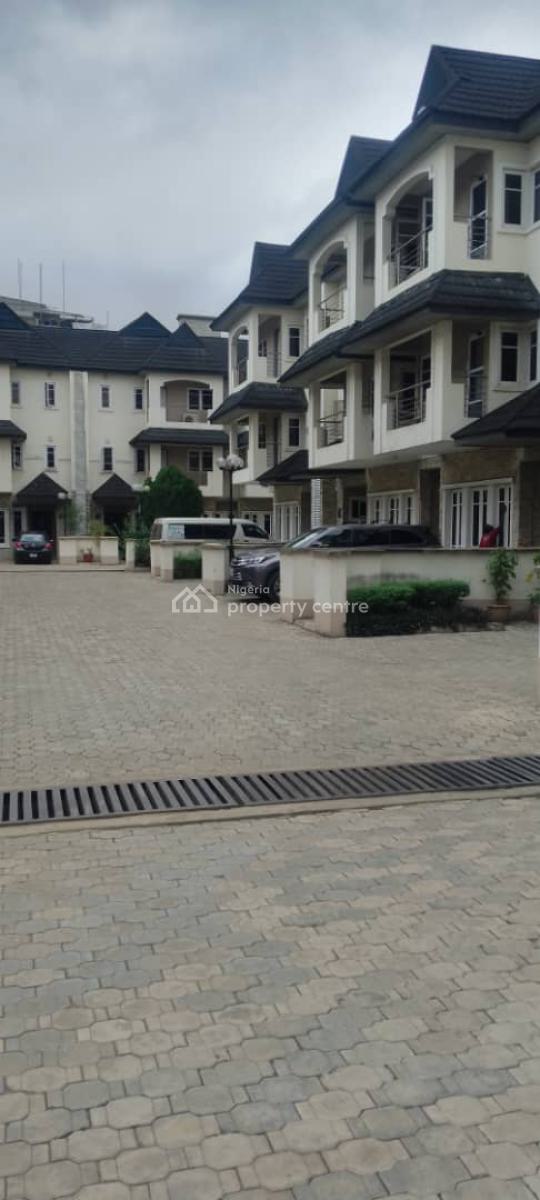 Luxury 4 Bedrooms Terrace, Ikeja Gra, Ikeja, Lagos, Terraced Duplex for Rent