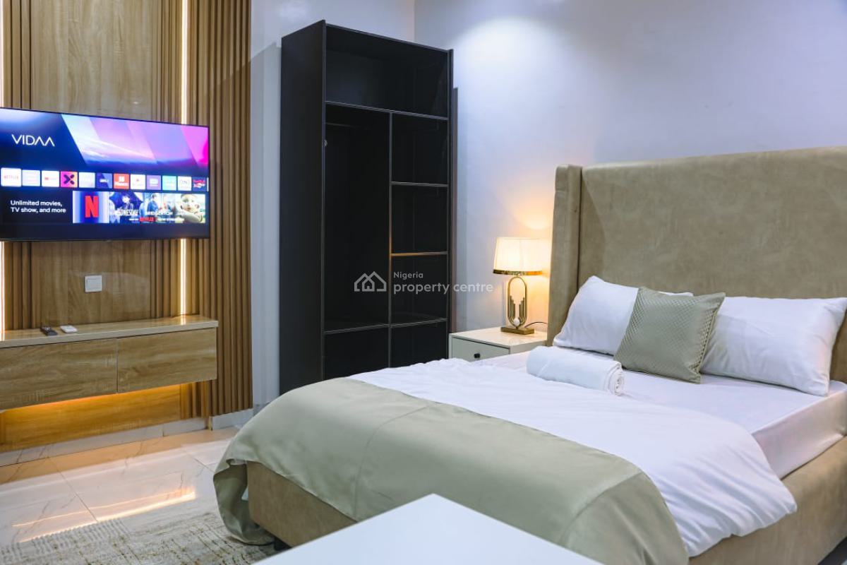Fully Furnished and Serviced Airbnb, Ikeja Gra, Ikeja, Lagos, Flat / Apartment Short Let