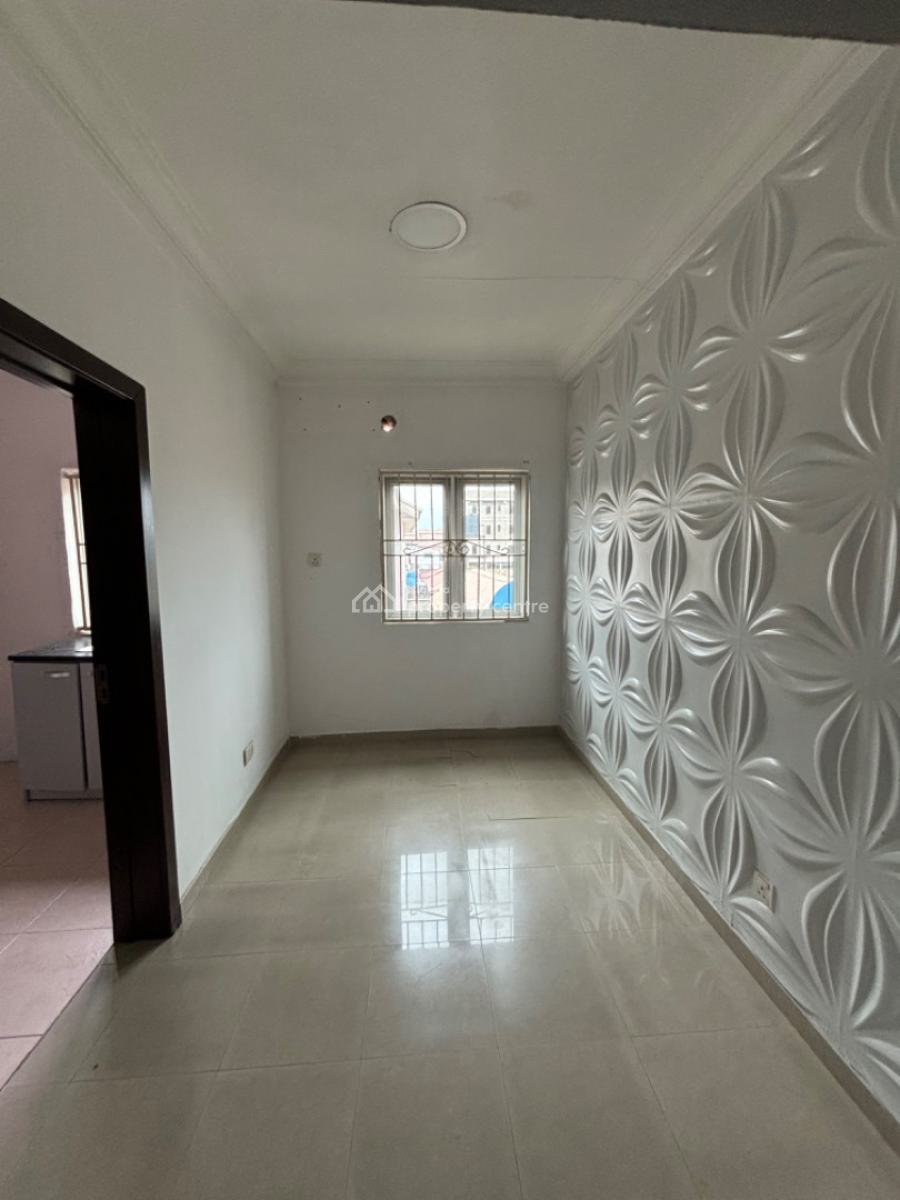 2 Bedroom Office Space (commercial Use), Lekki Phase 1, Lekki, Lagos, Office Space for Rent