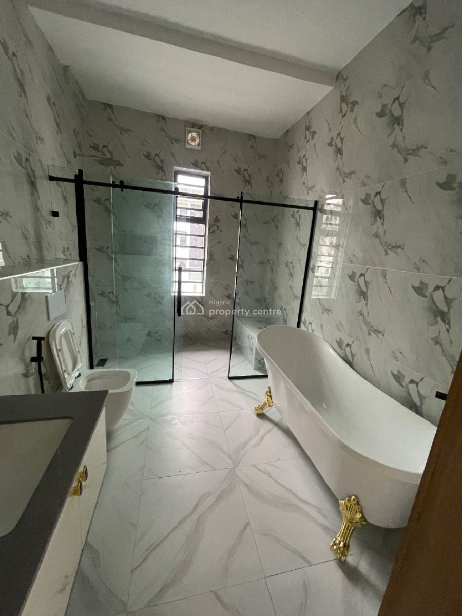 Standard 4 Bedroom, Off Freedom Way, Lekki Phase 1, Lekki, Lagos, Terraced Duplex for Sale