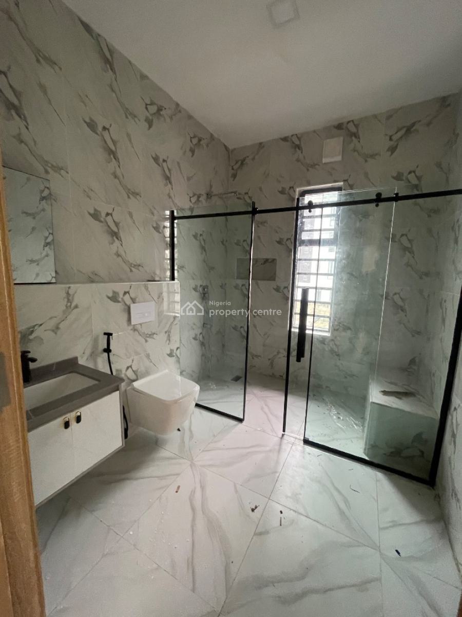Standard 4 Bedroom, Off Freedom Way, Lekki Phase 1, Lekki, Lagos, Terraced Duplex for Sale