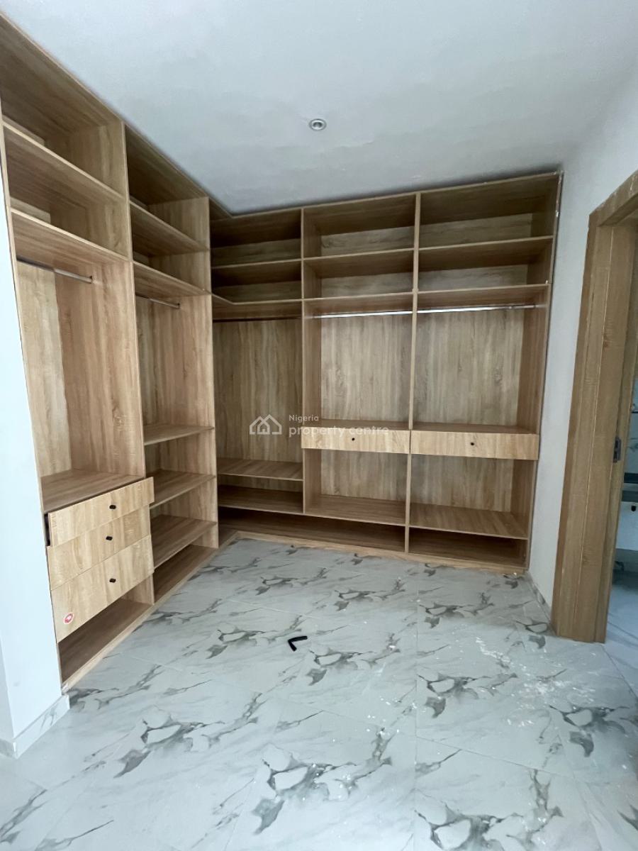 Standard 4 Bedroom, Off Freedom Way, Lekki Phase 1, Lekki, Lagos, Terraced Duplex for Sale