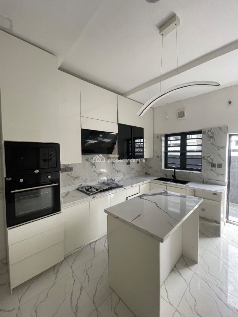 Standard 4 Bedroom, Off Freedom Way, Lekki Phase 1, Lekki, Lagos, Terraced Duplex for Sale