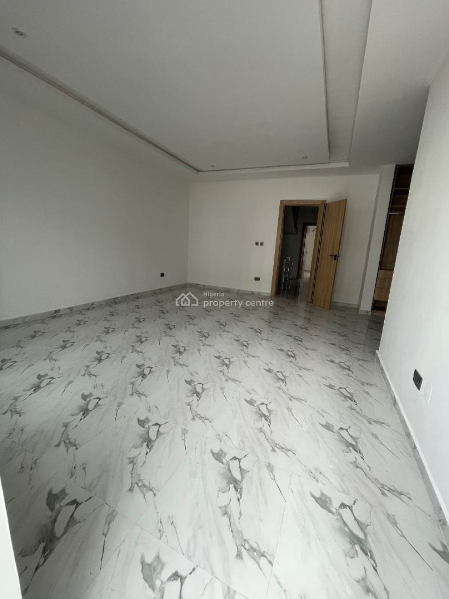 Standard 4 Bedroom, Off Freedom Way, Lekki Phase 1, Lekki, Lagos, Terraced Duplex for Sale