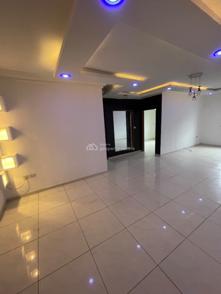 Standard Mini Flat, Lekki Phase 1, Lekki, Lagos, Flat / Apartment for Rent