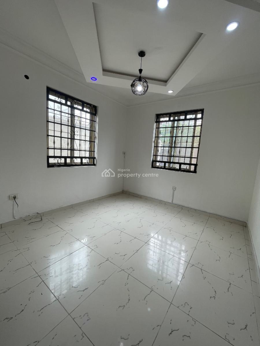 Standard Mini Flat, Lekki Phase 1, Lekki, Lagos, Flat / Apartment for Rent