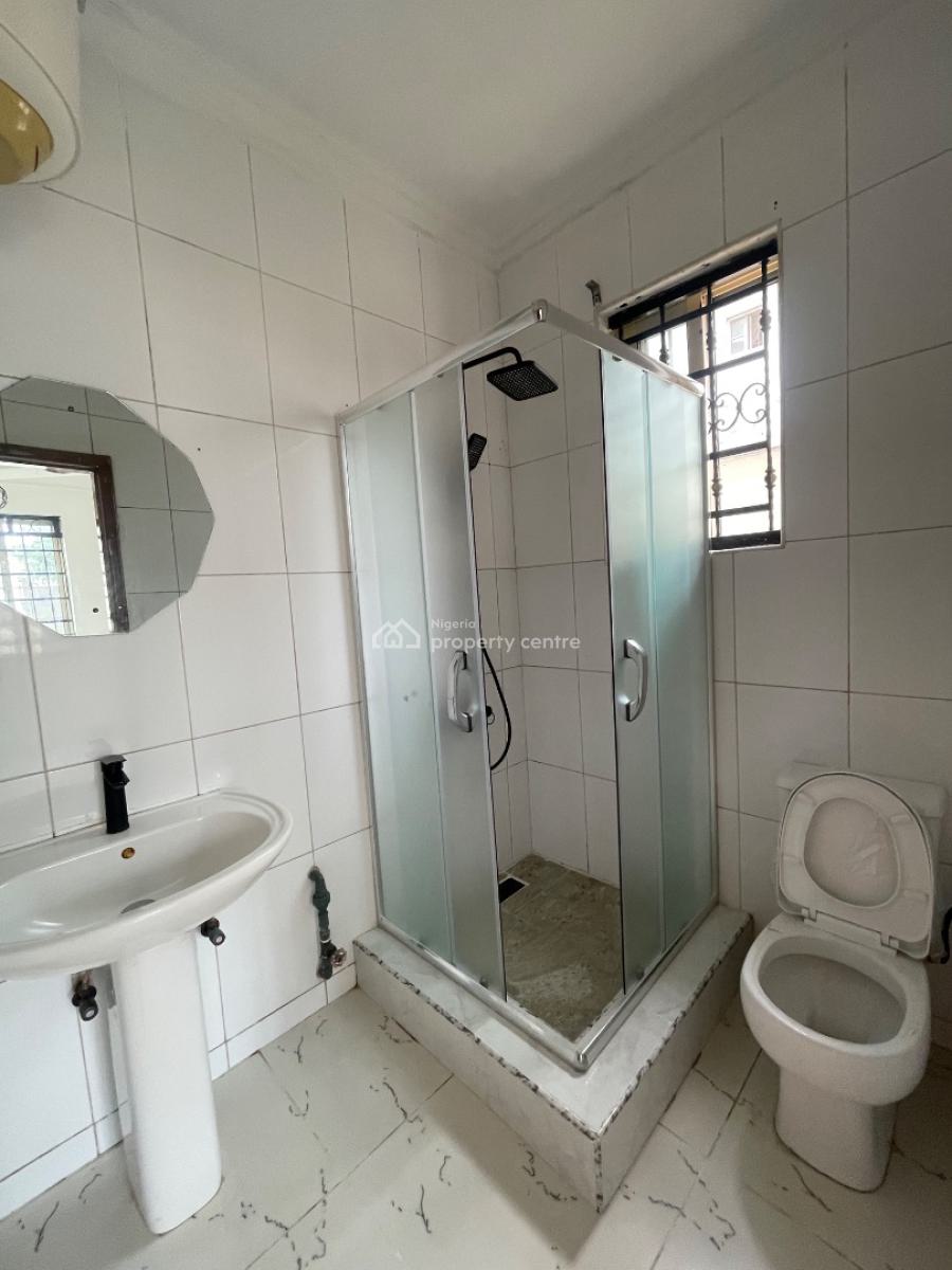 Standard Mini Flat, Lekki Phase 1, Lekki, Lagos, Flat / Apartment for Rent