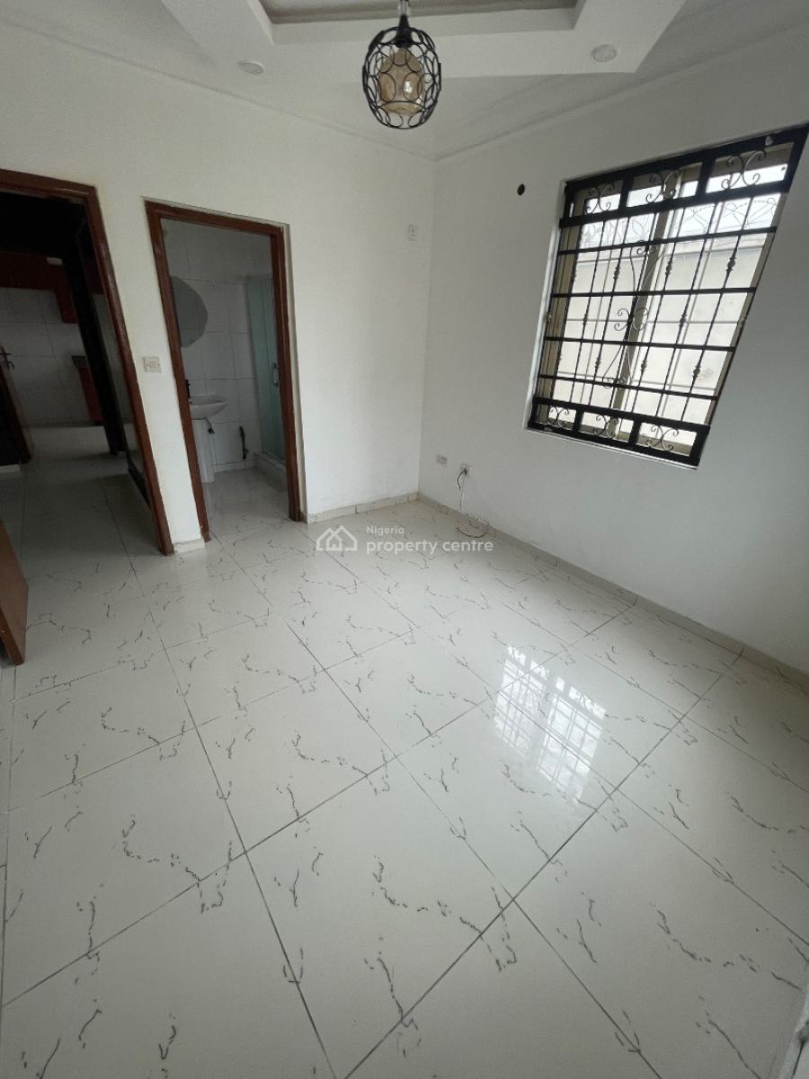 Standard Mini Flat, Lekki Phase 1, Lekki, Lagos, Flat / Apartment for Rent