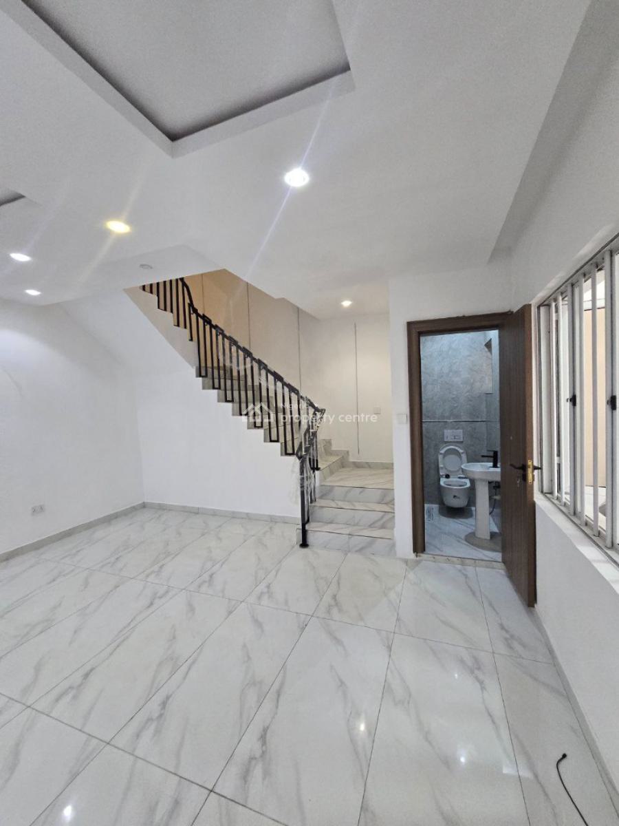 Well Finished Serviced 4 Bedrooms Terrace with a Room Bq, Lekki Phase 1, Lekki, Lagos, Terraced Duplex for Rent