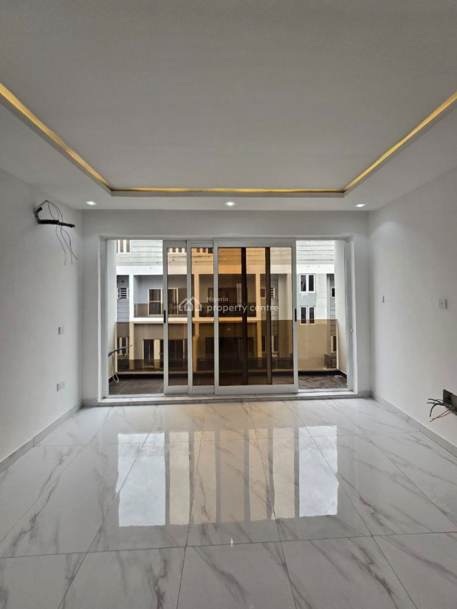 Well Finished Serviced 4 Bedrooms Terrace with a Room Bq, Lekki Phase 1, Lekki, Lagos, Terraced Duplex for Rent