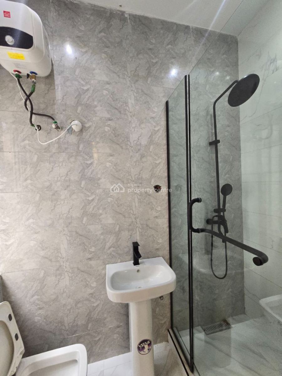 Well Finished Serviced 4 Bedrooms Terrace with a Room Bq, Lekki Phase 1, Lekki, Lagos, Terraced Duplex for Rent