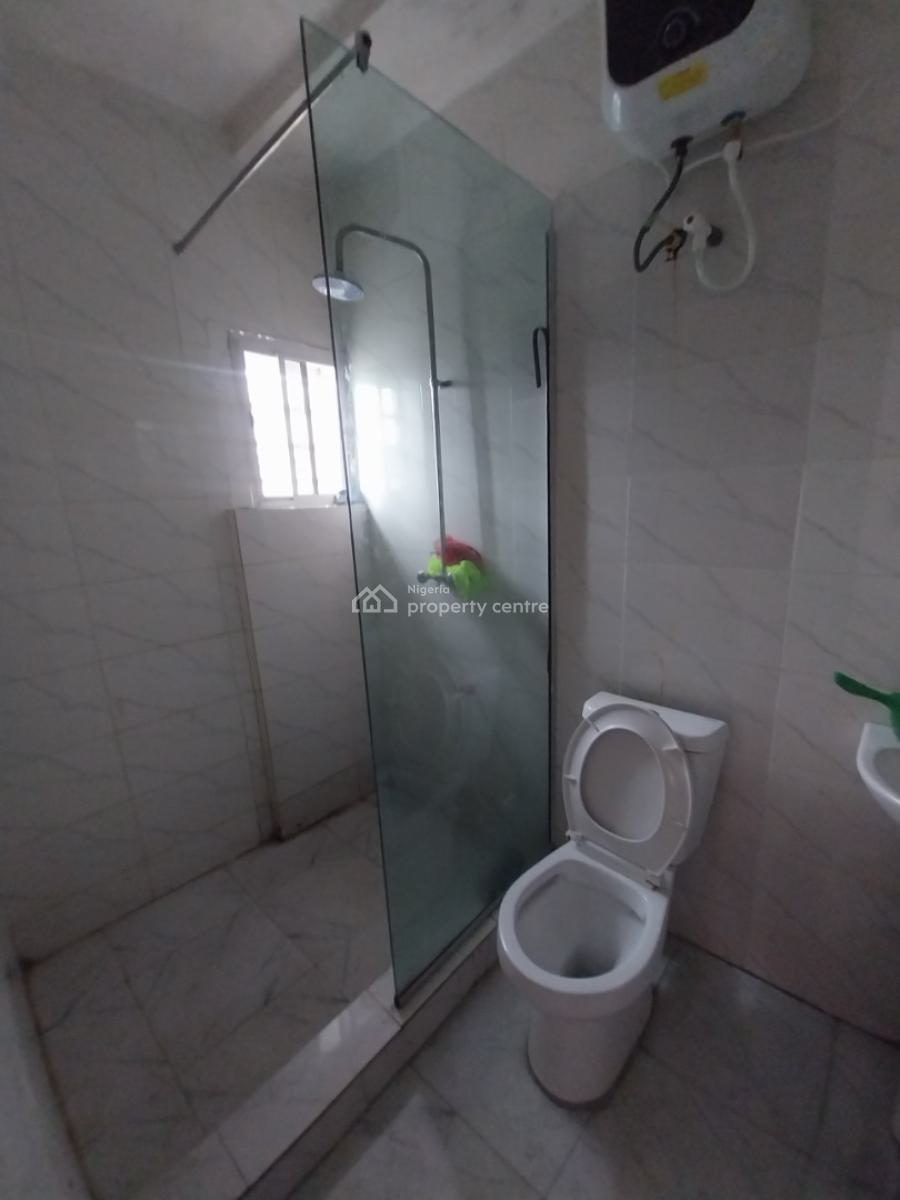 American Standard 2 Bedroom Flat with Federal Light, Upstairs, Shell Cooperative Estate Link Road, Off G. U. Akeh Road, Eliozu, Eneka, Port Harcourt, Rivers, Flat / Apartment for Rent
