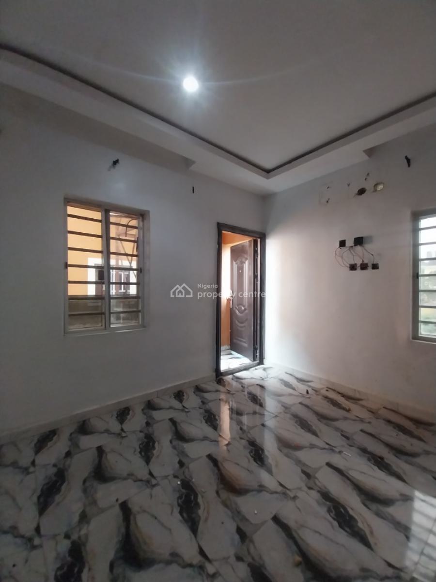 American Standard 2 Bedroom Flat with Federal Light, Upstairs, Shell Cooperative Estate Link Road, Off G. U. Akeh Road, Eliozu, Eneka, Port Harcourt, Rivers, Flat / Apartment for Rent