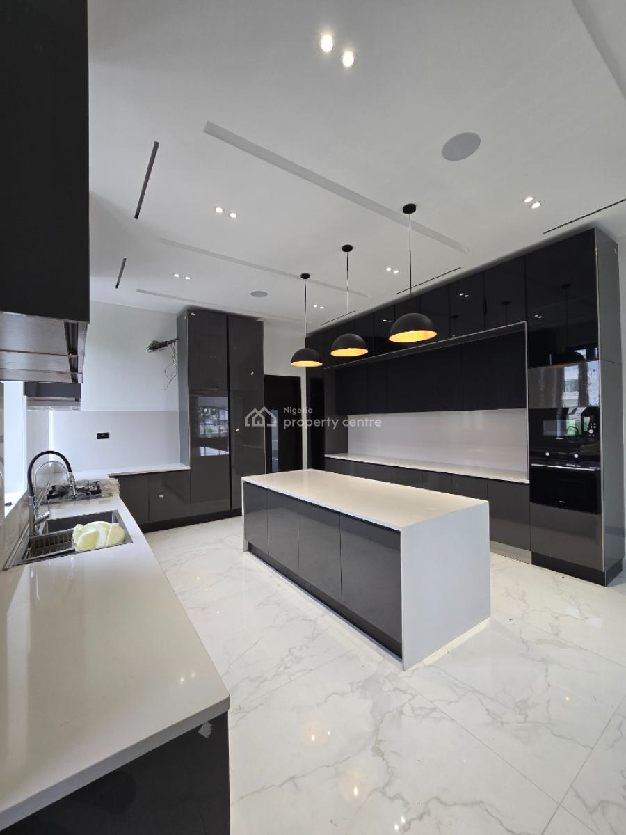Luxury Mansion, Pinnock Beach Estate, Osapa, Lekki, Lagos, House for Sale