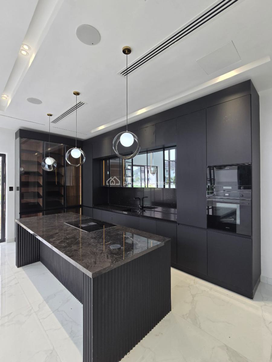 Luxury Mansion, Pinnock Beach Estate, Osapa, Lekki, Lagos, House for Sale