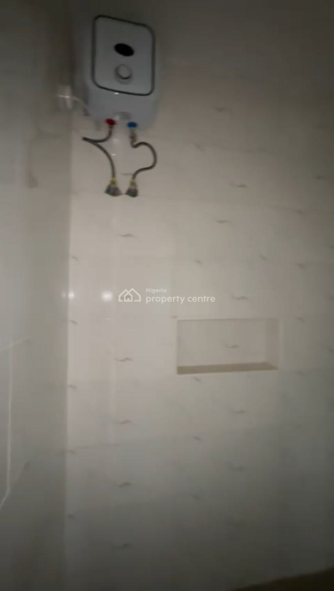 Luxury Newly Built Spacious 3 Bedrooms with Wardrobe, Heat Extractor, Ogunlana Drive, Ogunlana, Surulere, Lagos, Flat / Apartment for Rent
