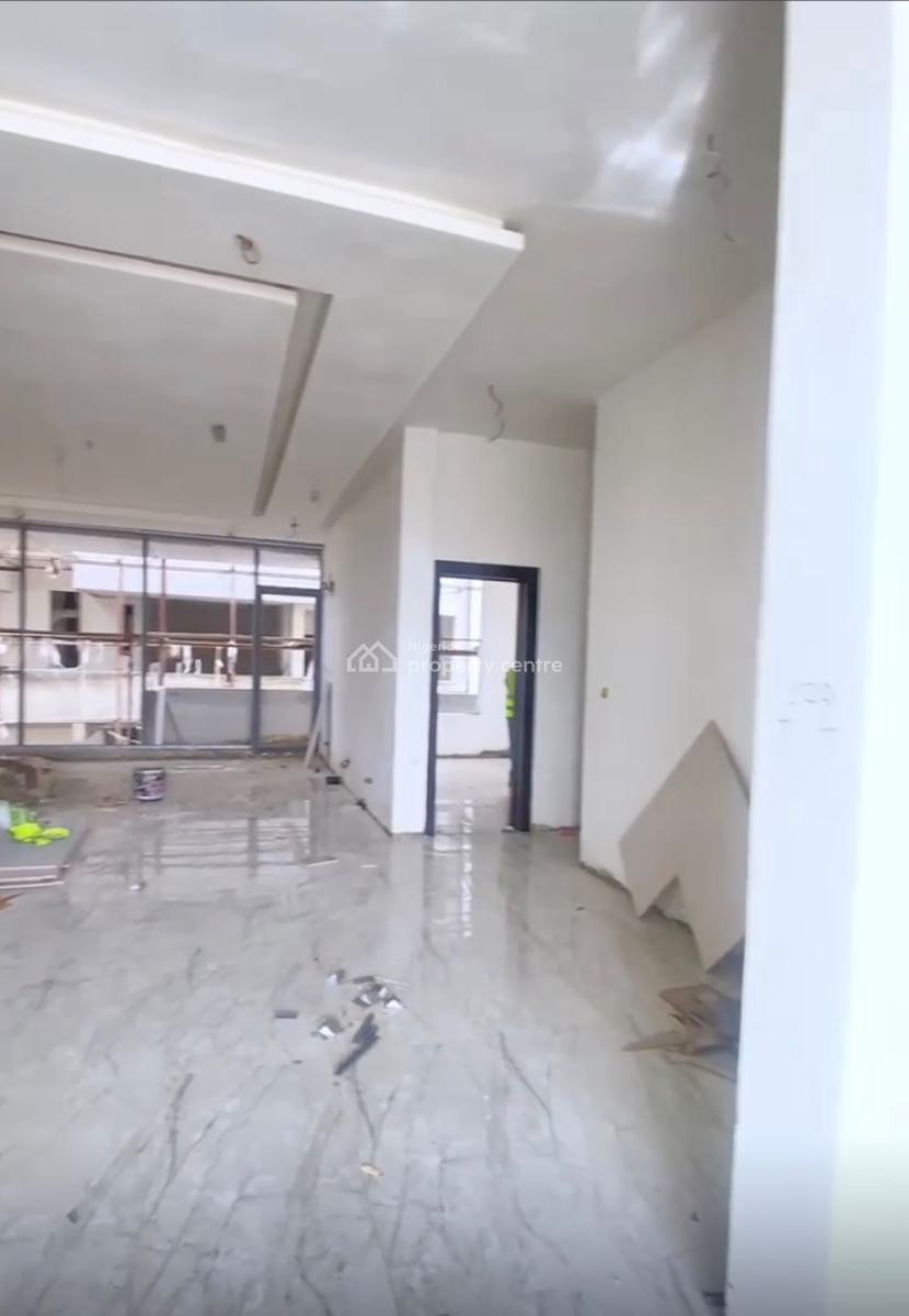 Luxury 2 Bedroom Service Apartment, Perewinkle Estate, Lekki Phase 1, Lekki, Lagos, Flat / Apartment for Sale