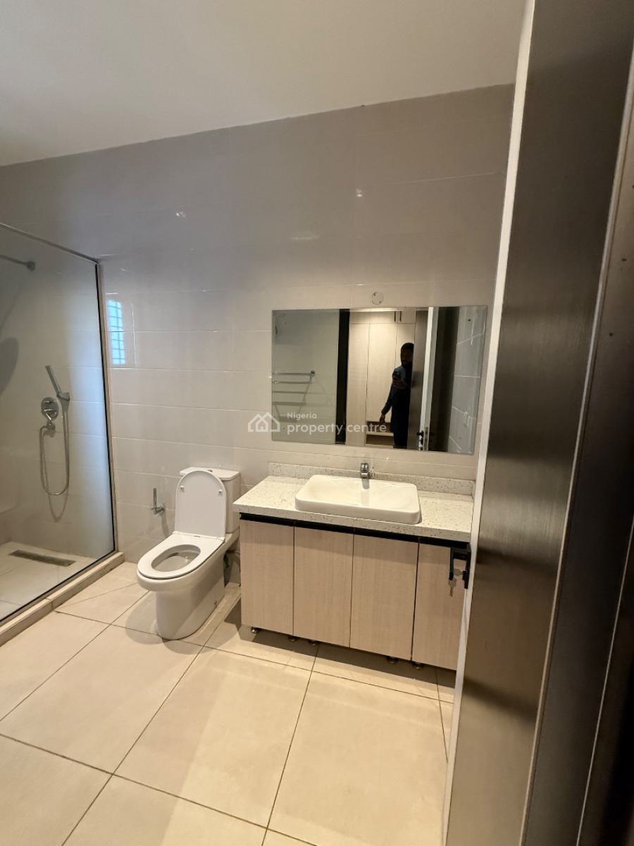Well Maintained 3 Bedroom Apartments with Bq, Pool & Gym, Ikoyi, Lagos, Flat / Apartment for Rent