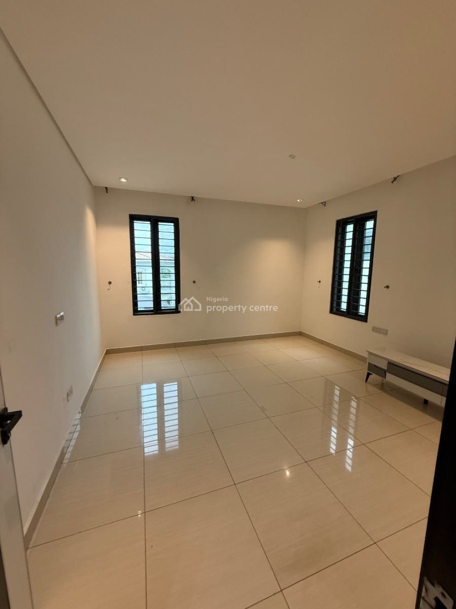Well Maintained 3 Bedroom Apartments with Bq, Pool & Gym, Ikoyi, Lagos, Flat / Apartment for Rent