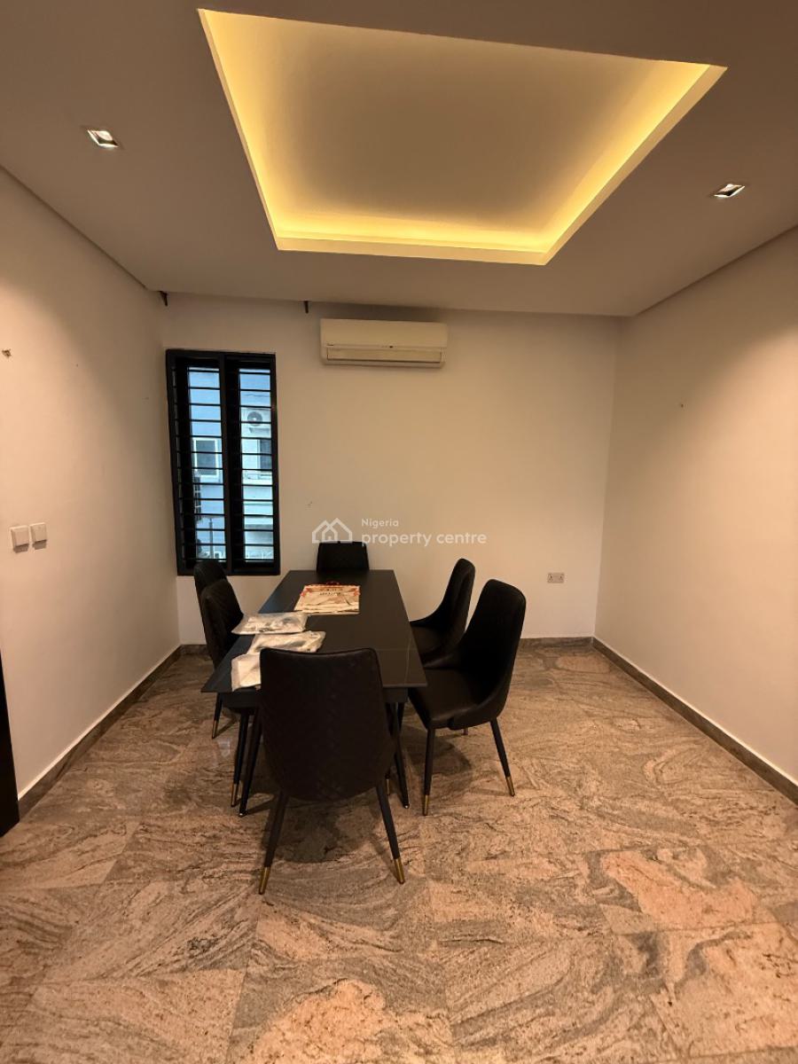 Well Maintained 3 Bedroom Apartments with Bq, Pool & Gym, Ikoyi, Lagos, Flat / Apartment for Rent
