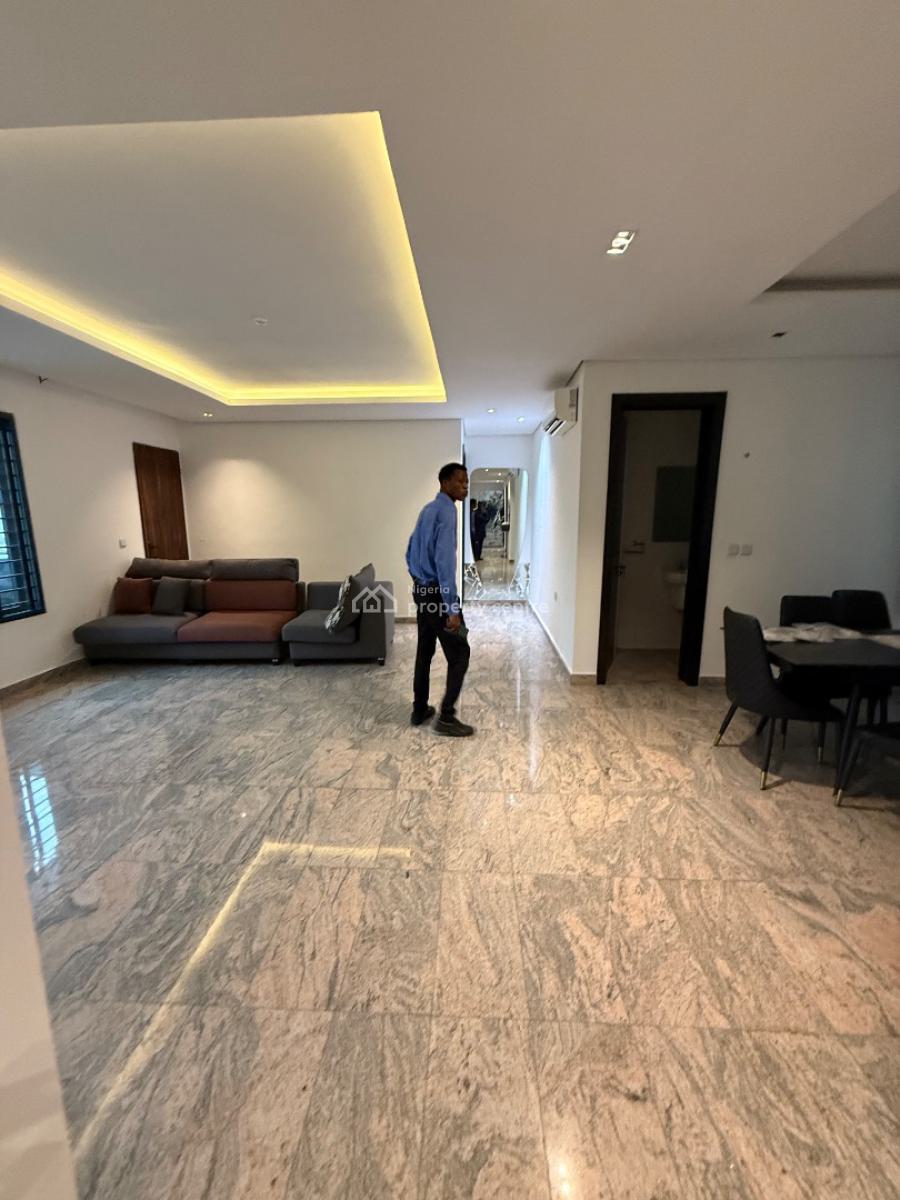 Well Maintained 3 Bedroom Apartments with Bq, Pool & Gym, Ikoyi, Lagos, Flat / Apartment for Rent