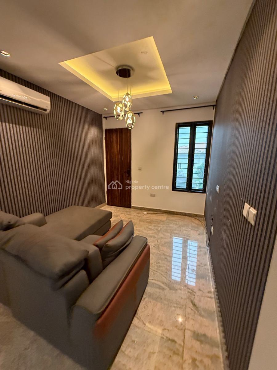 Well Maintained 3 Bedroom Apartments with Bq, Pool & Gym, Ikoyi, Lagos, Flat / Apartment for Rent