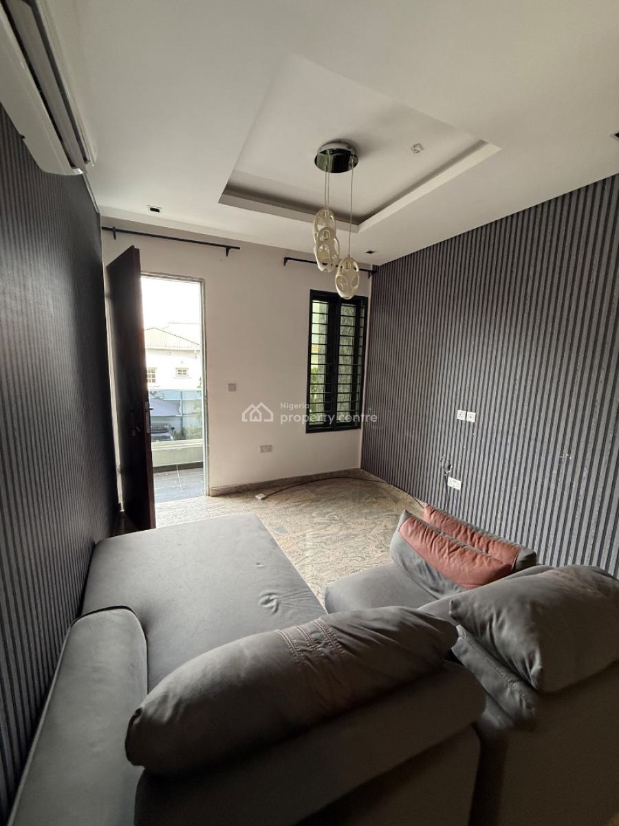 Well Maintained 3 Bedroom Apartments with Bq, Pool & Gym, Ikoyi, Lagos, Flat / Apartment for Rent