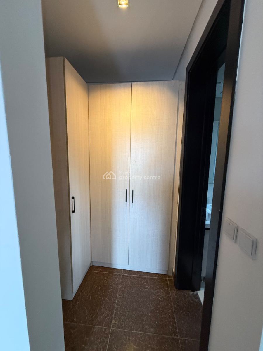 Well Maintained 3 Bedroom Apartments with Bq, Pool & Gym, Ikoyi, Lagos, Flat / Apartment for Rent