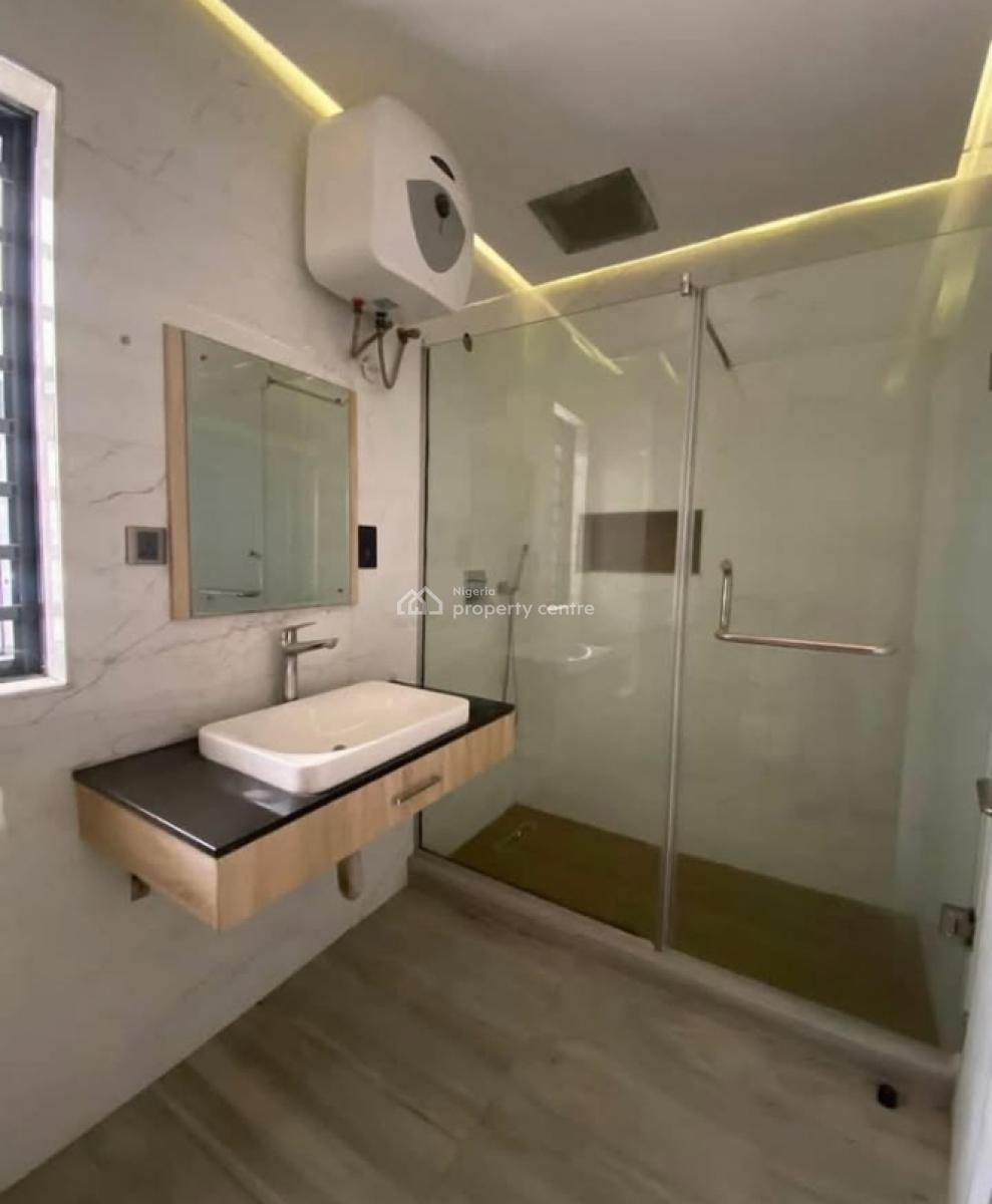 Exquisite 4 Bedroom Apartment with Modern Designs and Facilities, Ikoyi, Lagos, Flat / Apartment for Sale