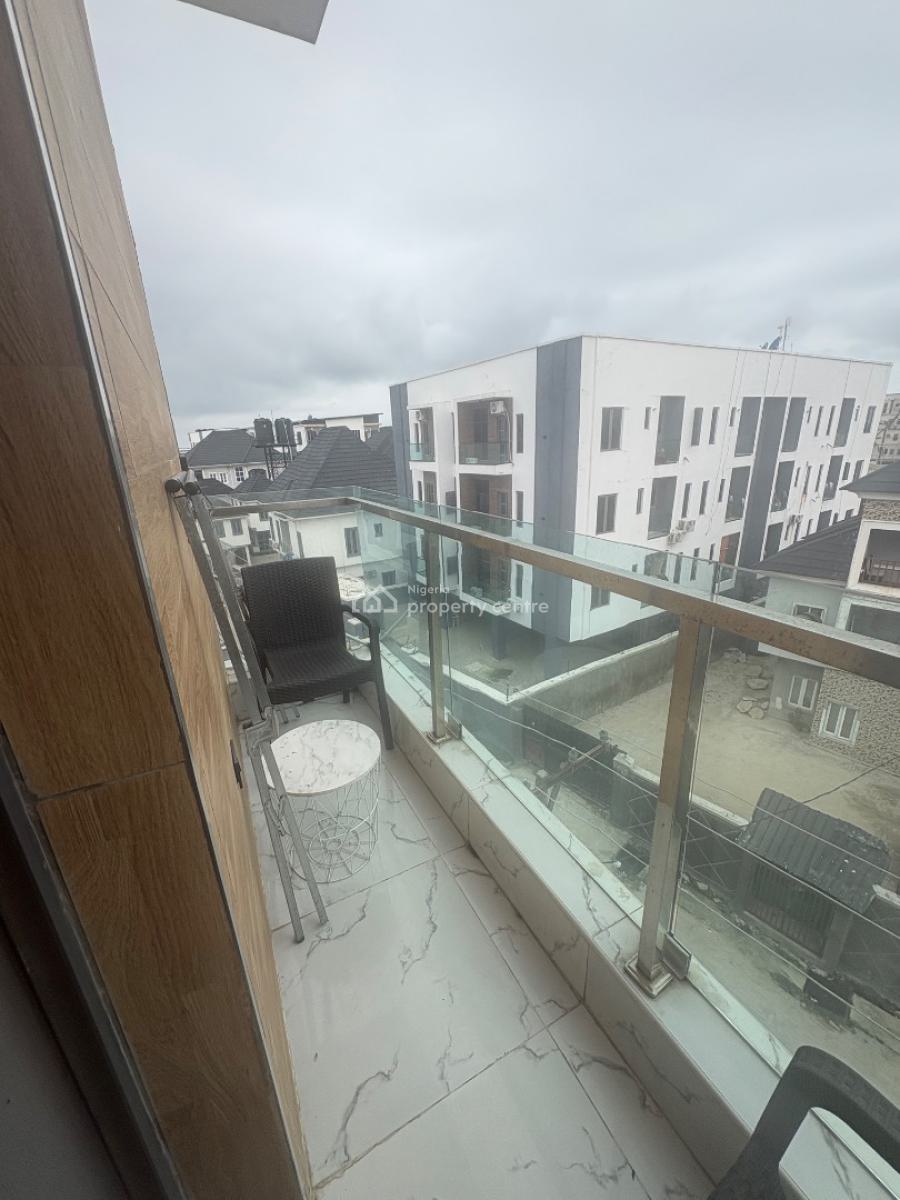 Exclusive 1 Bedroom Apartment with Balcony and Ps5, Saka Oluwa Street, Osapa, Lekki, Lagos, Flat / Apartment Short Let