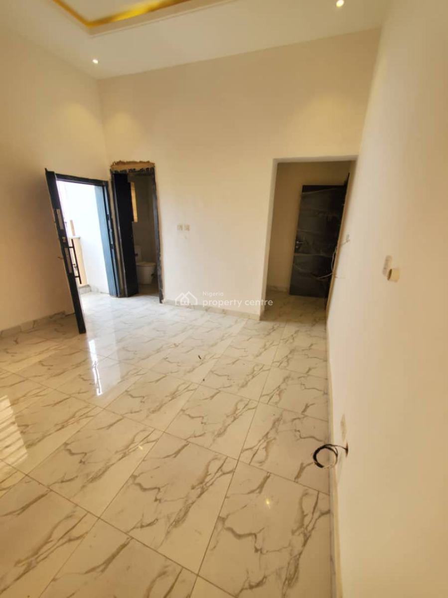 Brand New Masters Bedroom with Big Kitchen, Ologolo, Lekki, Lagos, Self Contain (single Rooms) for Rent