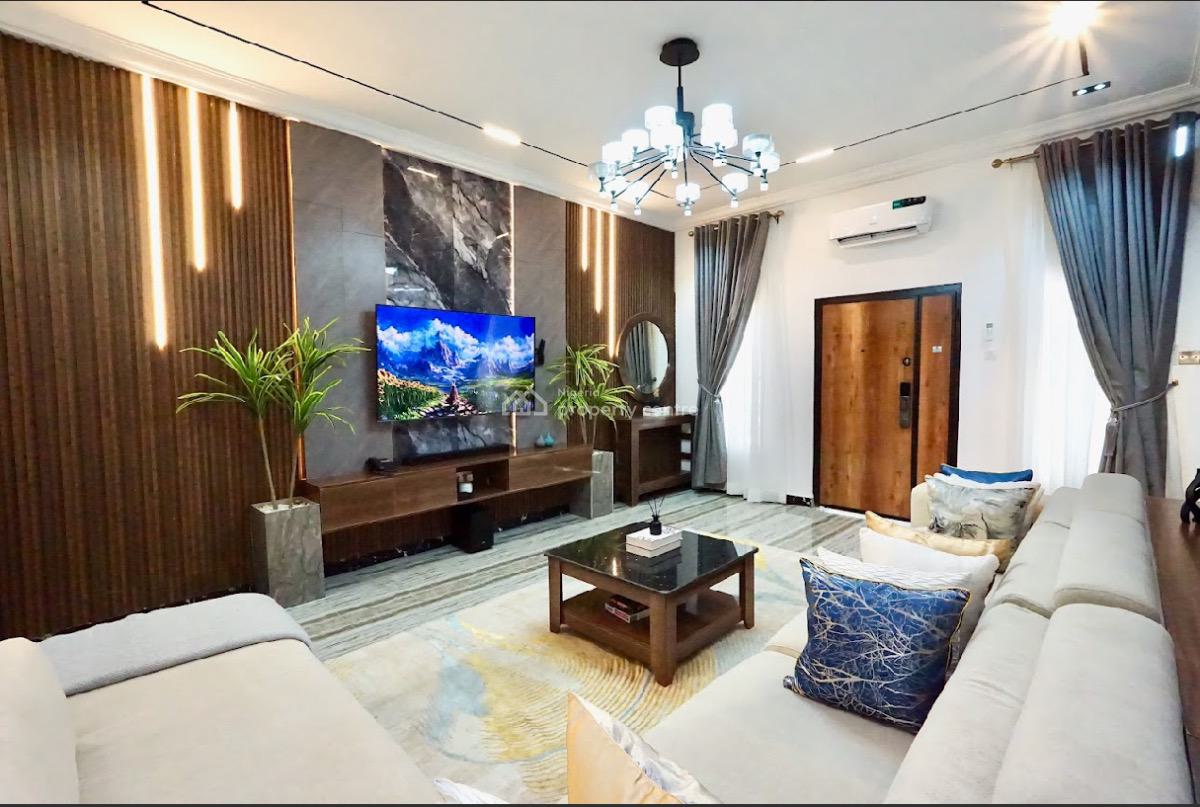 3 Bedroom Apartment, Lekki Phase 1, Lekki, Lagos, Flat / Apartment Short Let