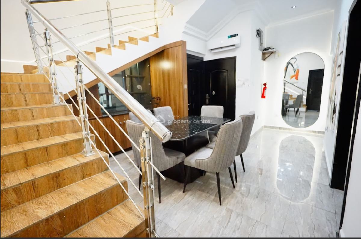 3 Bedroom Apartment, Lekki Phase 1, Lekki, Lagos, Flat / Apartment Short Let