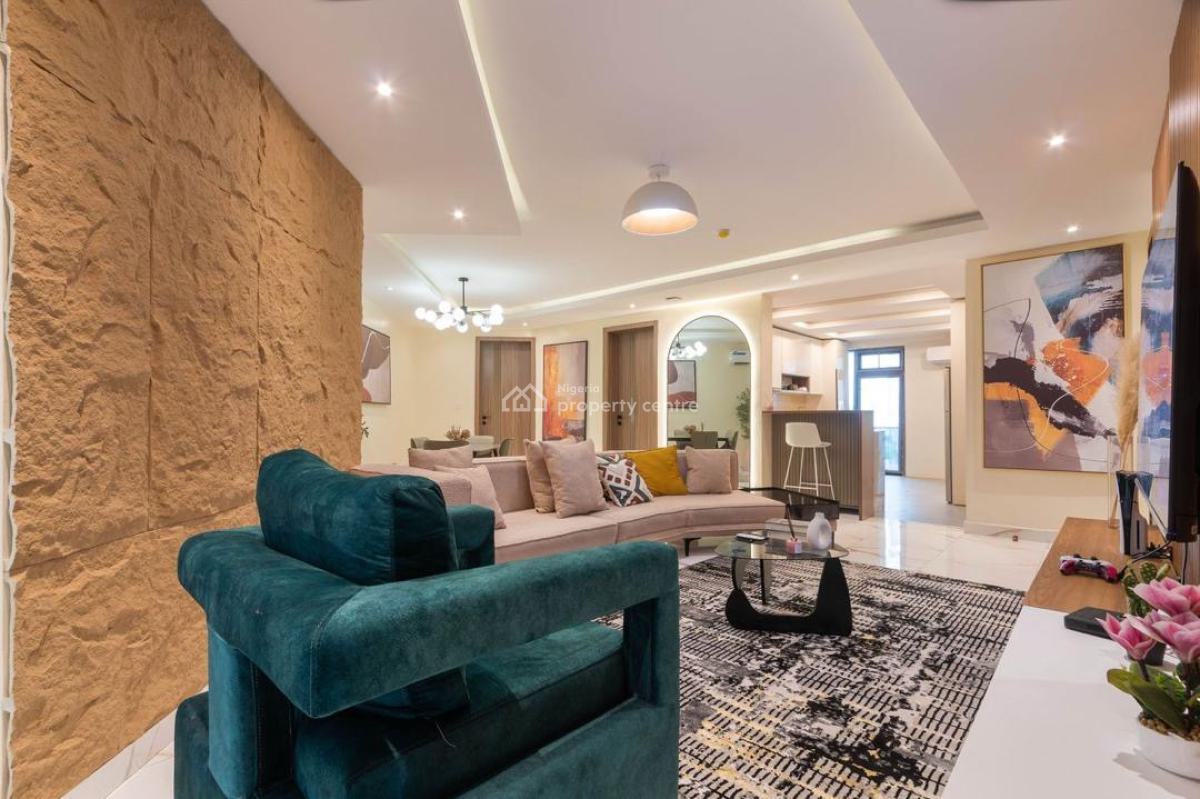 Luxury 2 Bedroom Apartment with Ps5 and Pool, Lekki, Lagos, Flat / Apartment Short Let