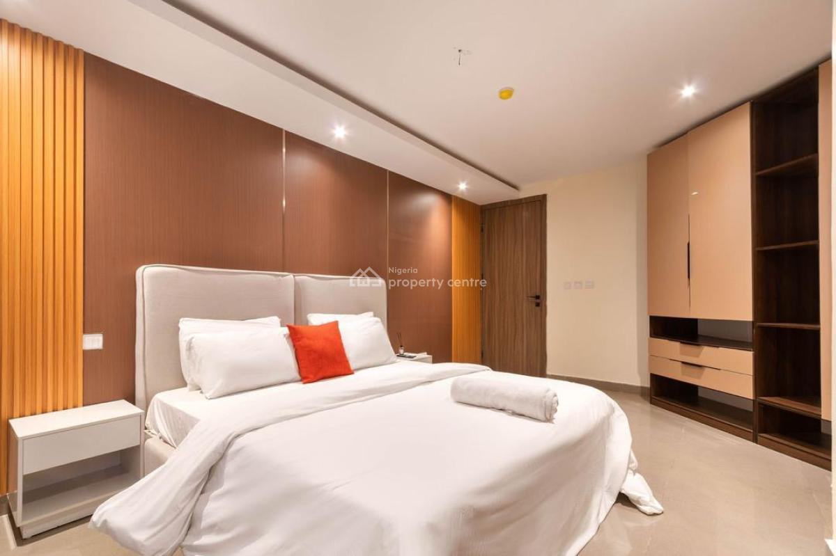 Luxury 2 Bedroom Apartment with Ps5 and Pool, Lekki, Lagos, Flat / Apartment Short Let