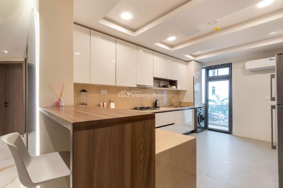 Luxury 2 Bedroom Apartment with Ps5 and Pool, Lekki, Lagos, Flat / Apartment Short Let