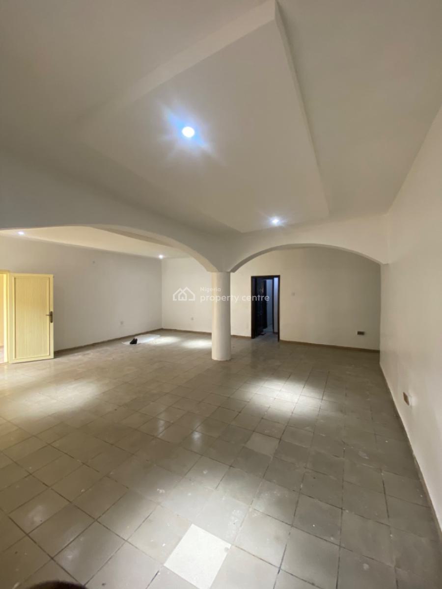 Clean 3 Bedroom Flat, Ground Floor, Tarred Rd, (fastest Finger, Gilmore, Jahi, Abuja, Flat / Apartment for Rent