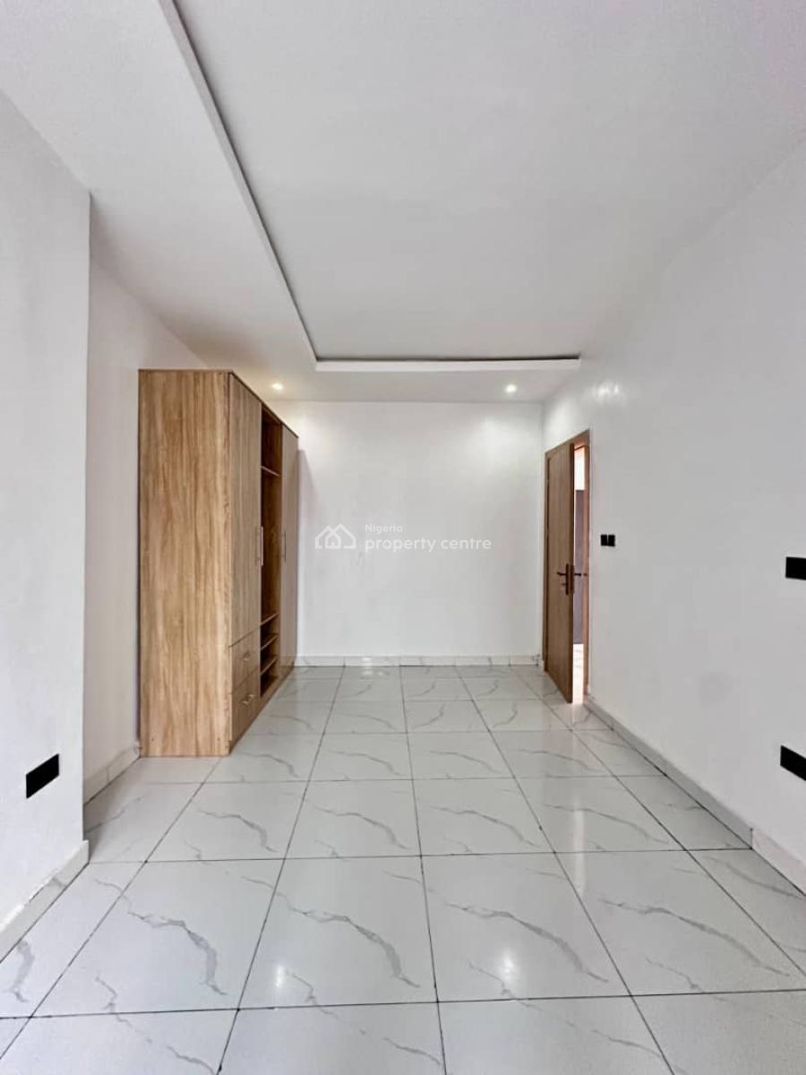 Magnificent &  Brand New 2 Bedroom Apartment, Ologolo, Lekki, Lagos, Flat / Apartment for Rent