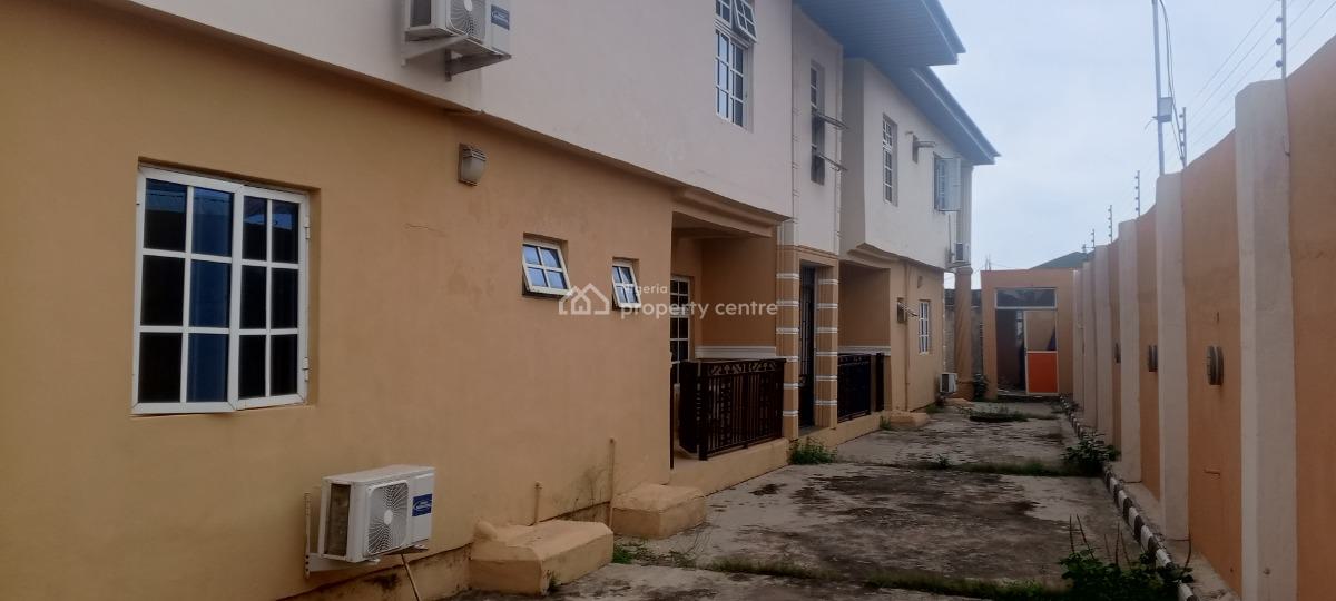 Massive 20 Rooms Lodge Along Major Road, Short Drive From Sterling Bank, Magboro, Ogun, Block of Flats for Sale