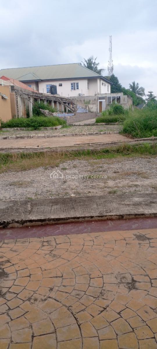 Massive 20 Rooms Lodge Along Major Road, Short Drive From Sterling Bank, Magboro, Ogun, Block of Flats for Sale