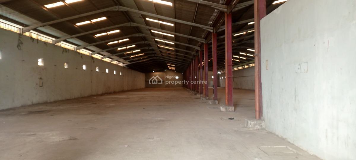 Massive  Warehouse with Big Office Space, Facing The Express Along Oshodi/apapa Express Way, Oshodi, Lagos, Warehouse for Rent
