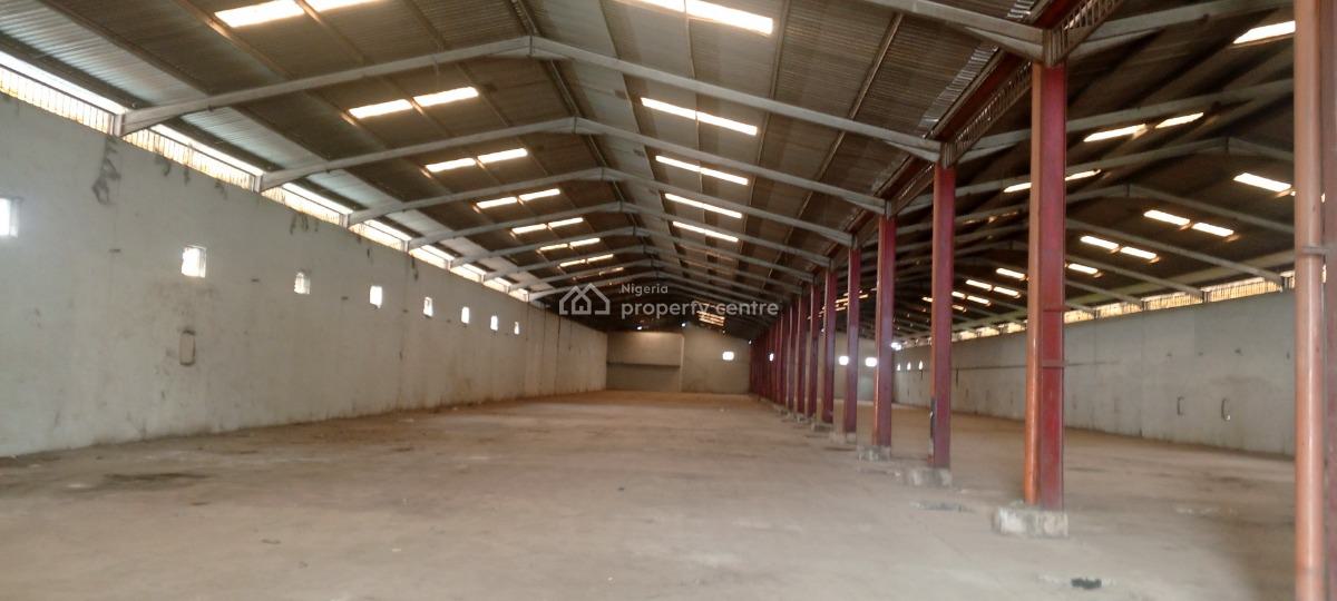 Massive  Warehouse with Big Office Space, Facing The Express Along Oshodi/apapa Express Way, Oshodi, Lagos, Warehouse for Rent