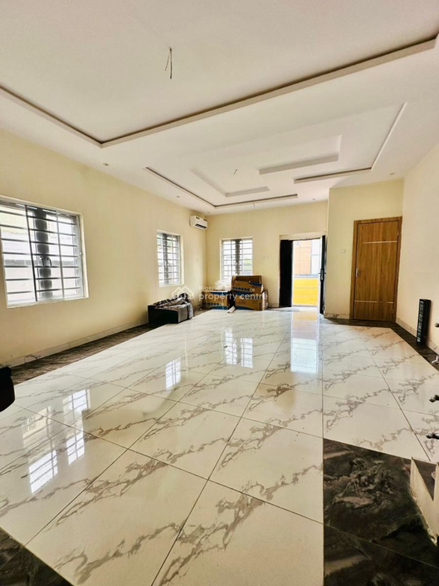4-bedroom Semi Detached Duplex with a Bq., Gra Phase 1, Magodo, Lagos, Semi-detached Duplex for Sale