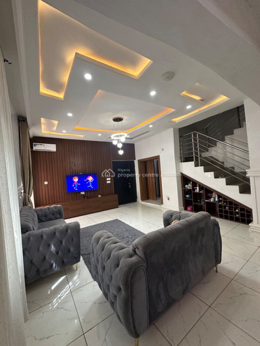 Fully Functional 4 Bedroom Penthouse Duplex, Rio Estate, Along Winners Highway, Fha (f.h.a), Lugbe District, Abuja, Terraced Duplex for Sale